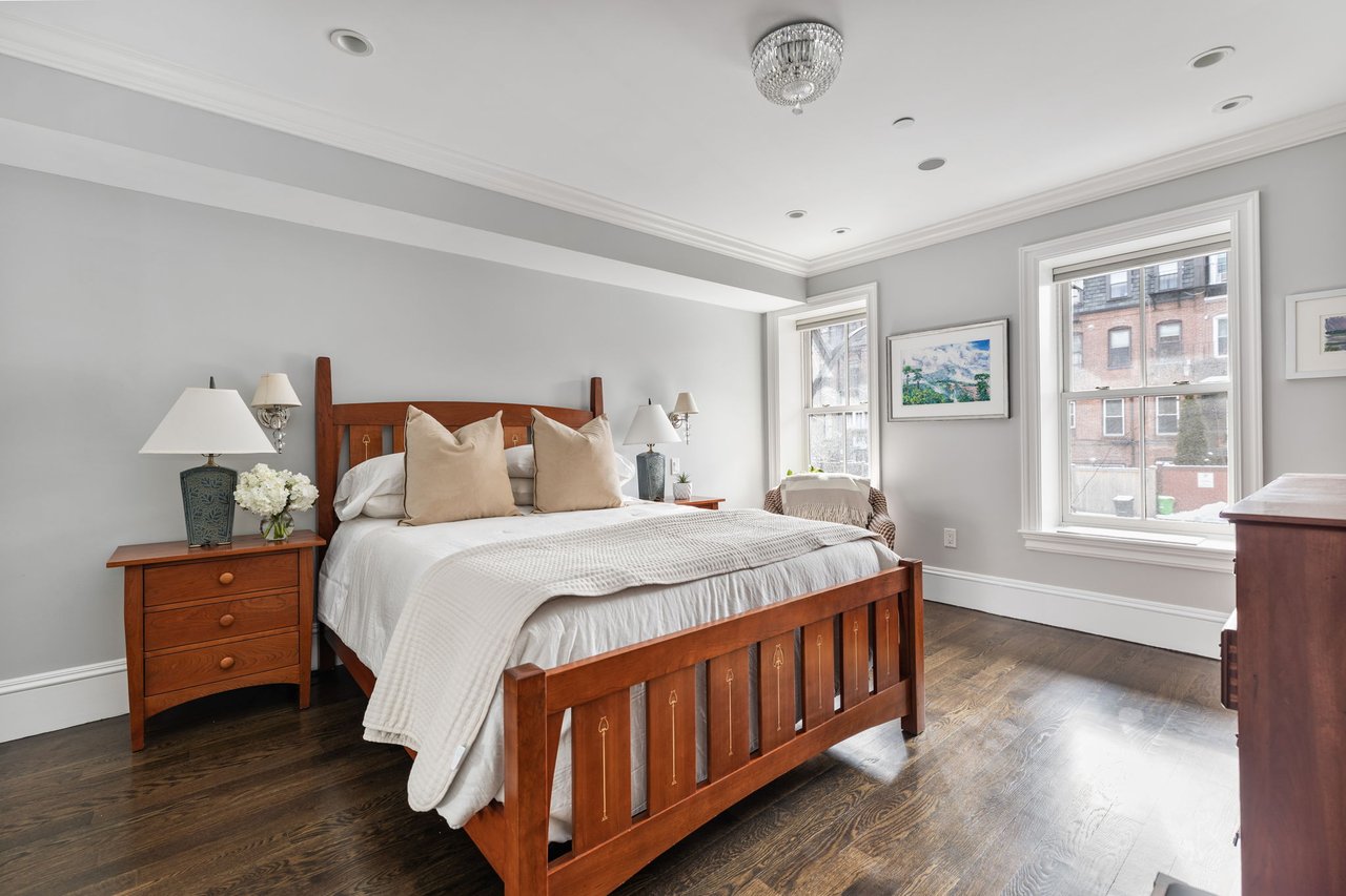 246 West Newton Street Unit 1