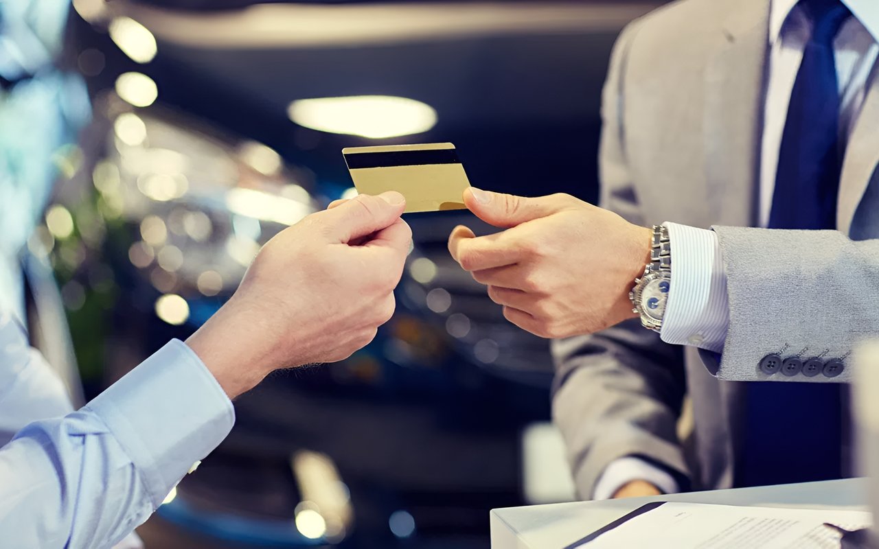 Why You Should Not Make Any Major Credit Purchases