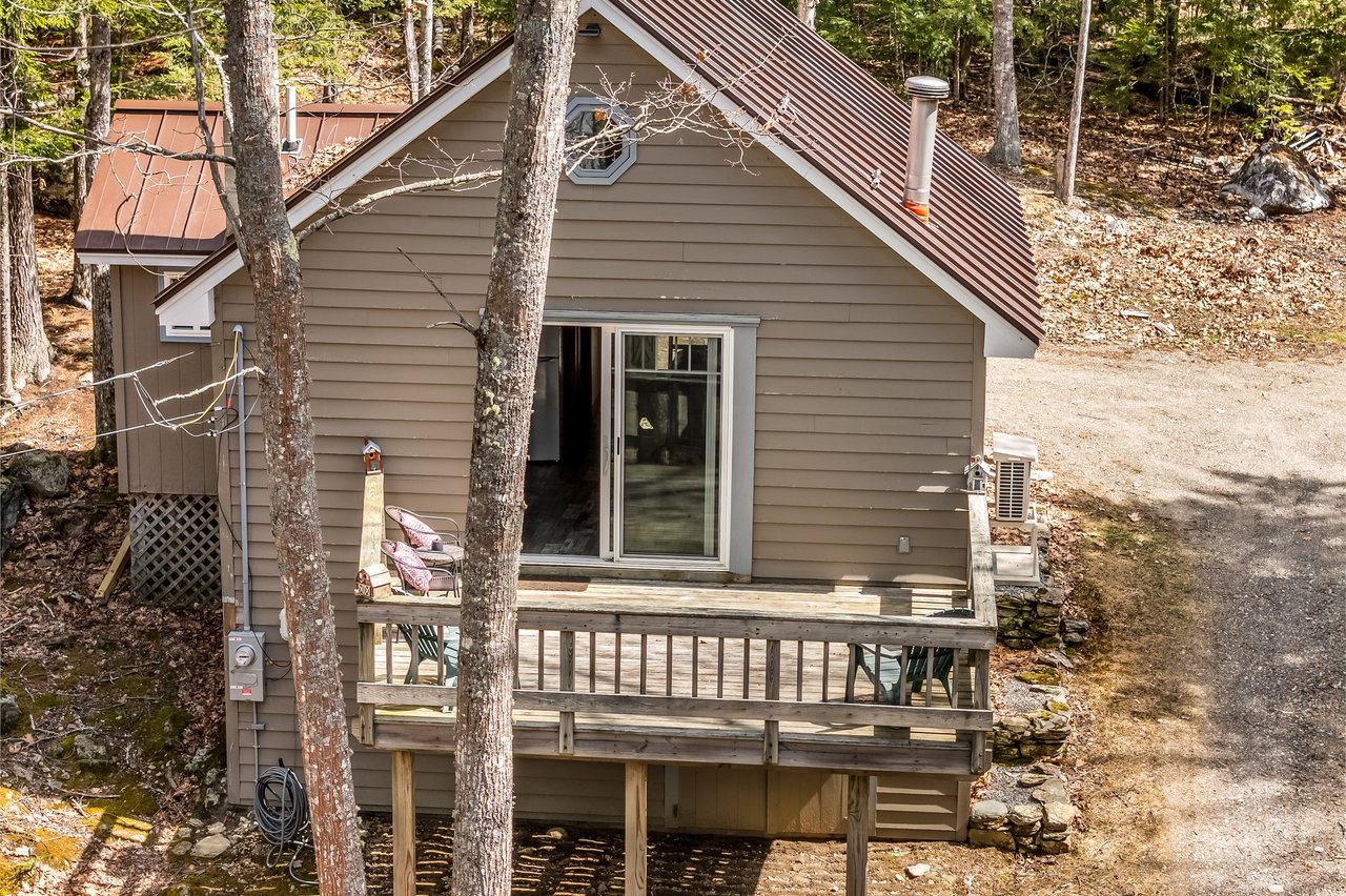 76 Cottage Shore Drive Holden, ME 04429-7003