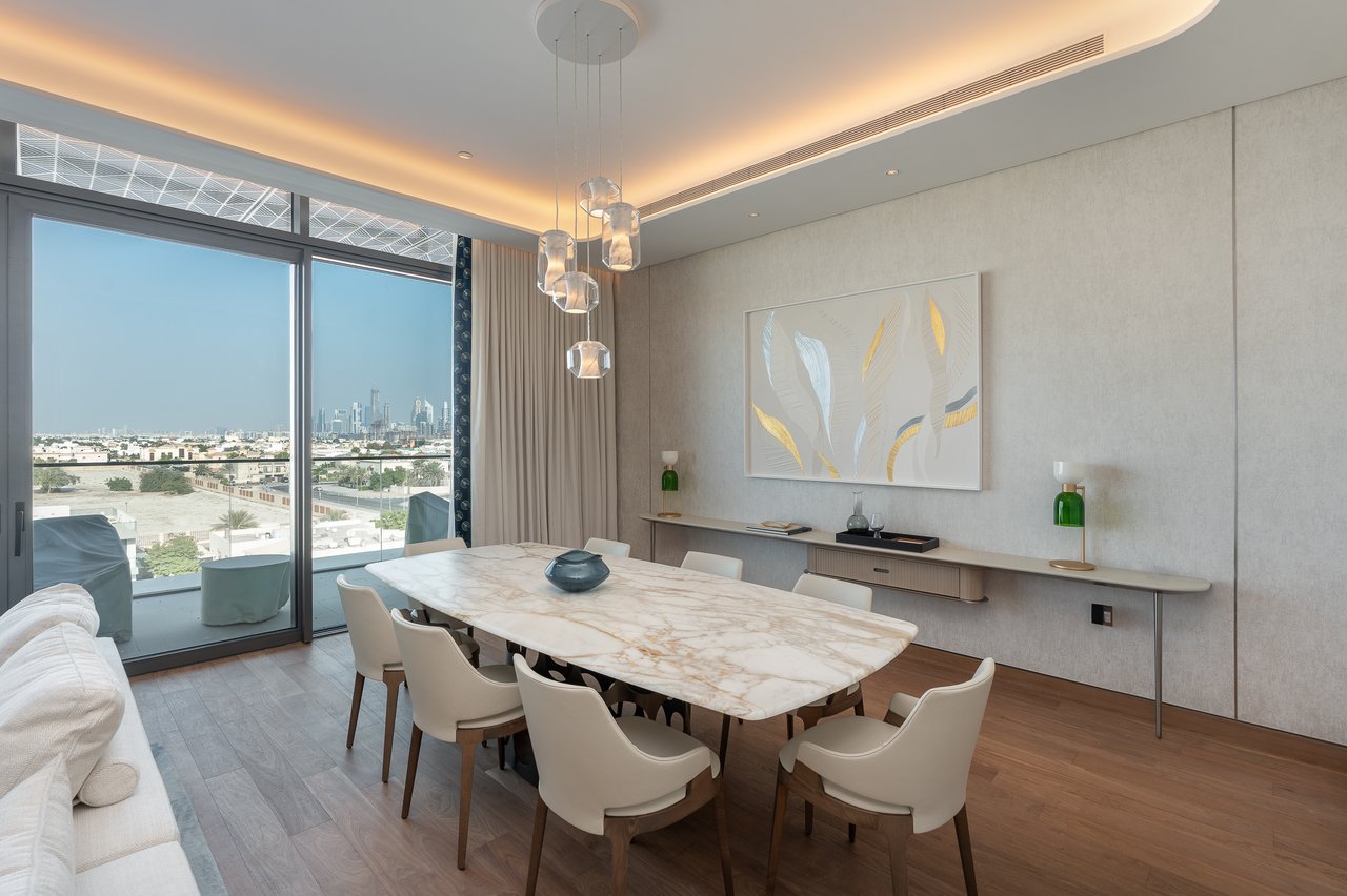 Four Seasons Private Residences - Apartment