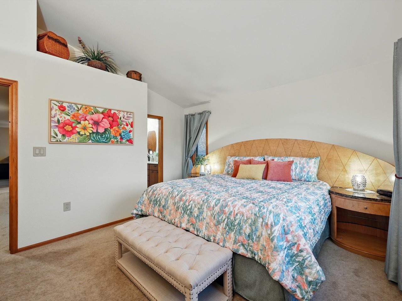 440 Torrey Pines Way