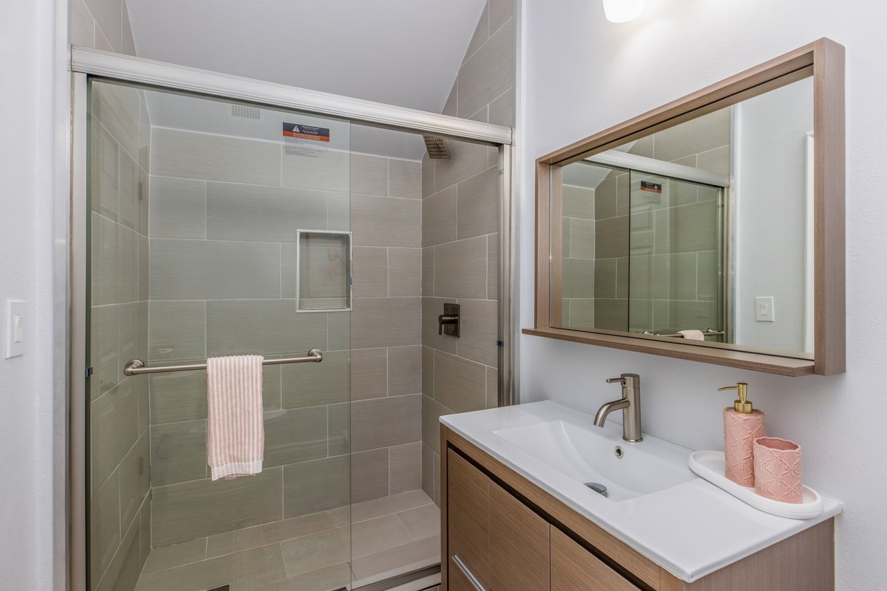 2254 The Terrace - Brentwood, Los Angeles