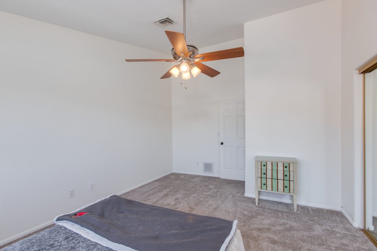 1067 E Seminole Dr.