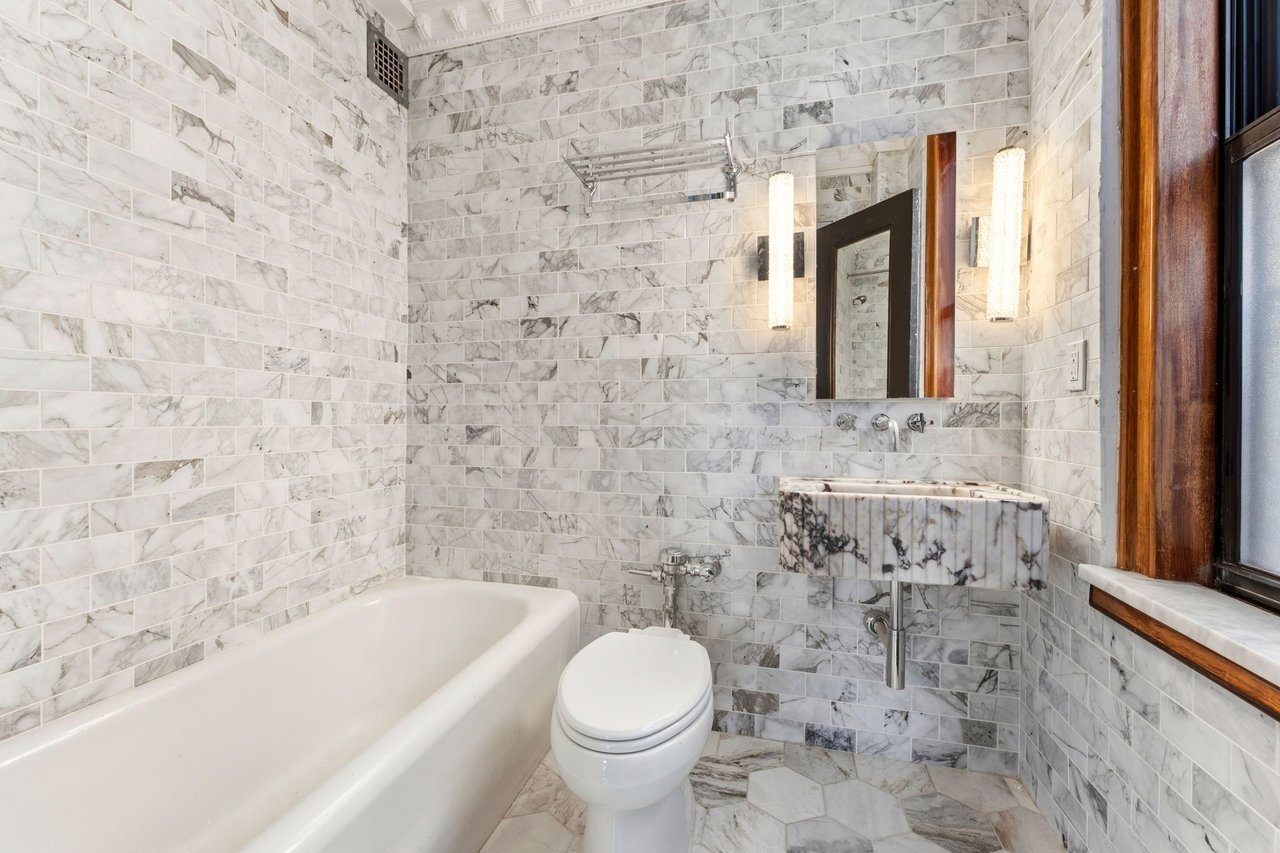 243 W End Ave #1004/1007