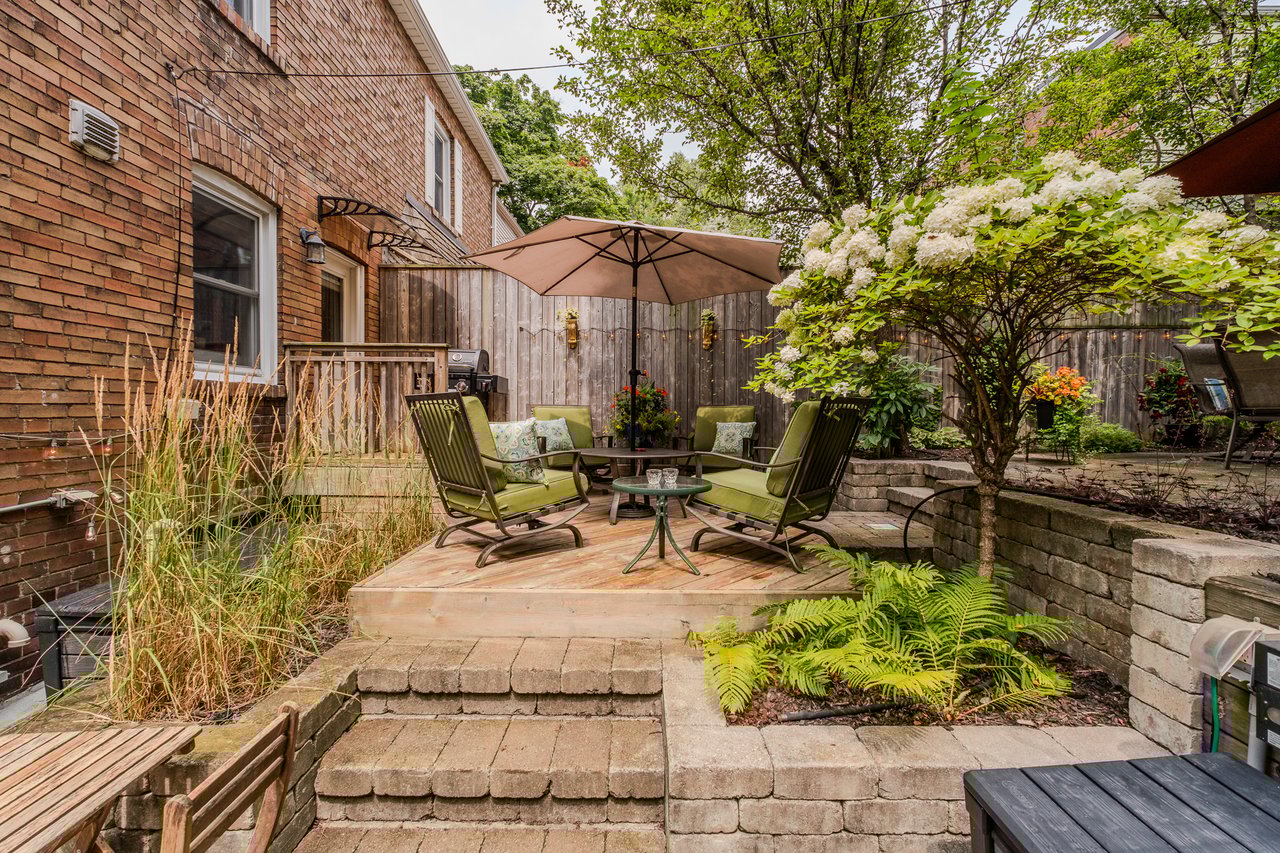 35 Kingsmount Park Rd
