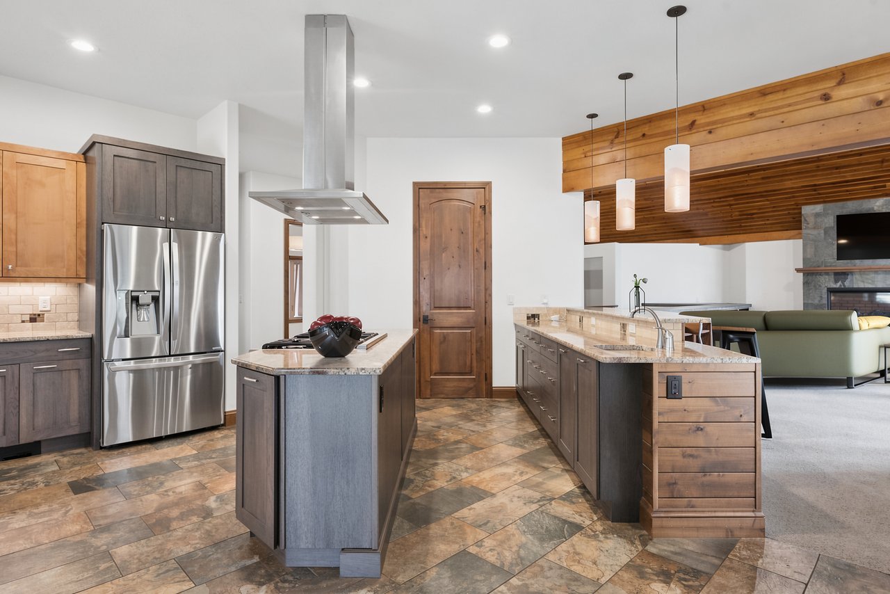 13825 Tewkesbury Court