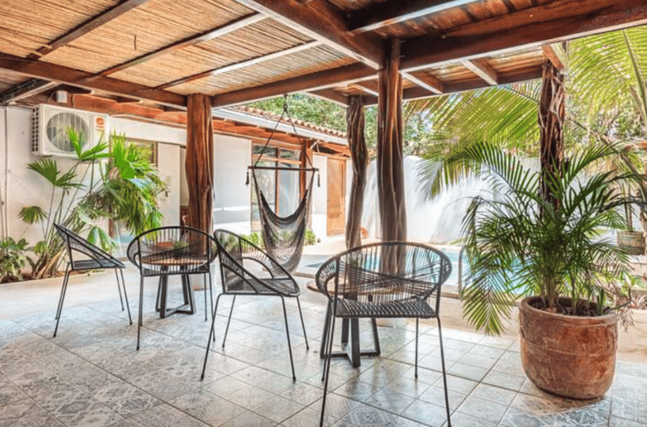 El Huerto Restaurant And Cabinas - Premier Investment