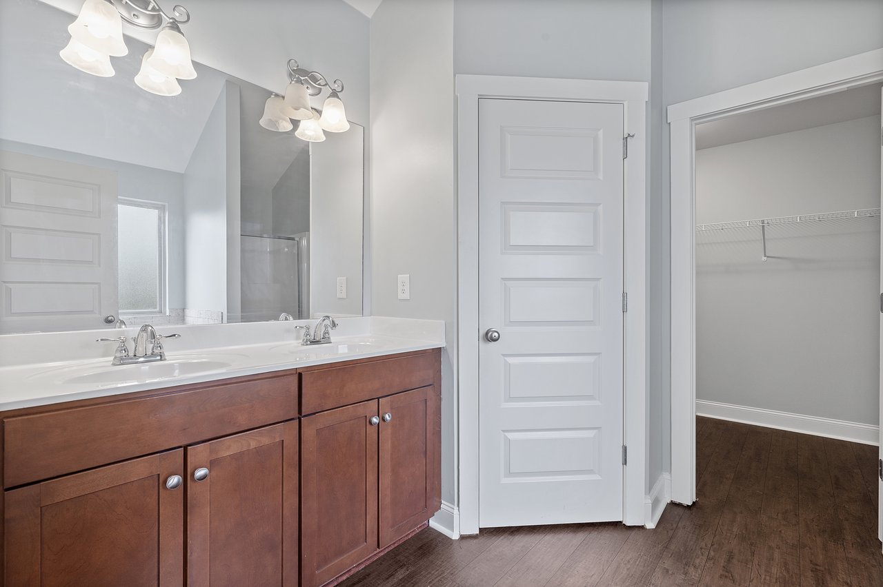 Great House! Great Location! Great Price!!