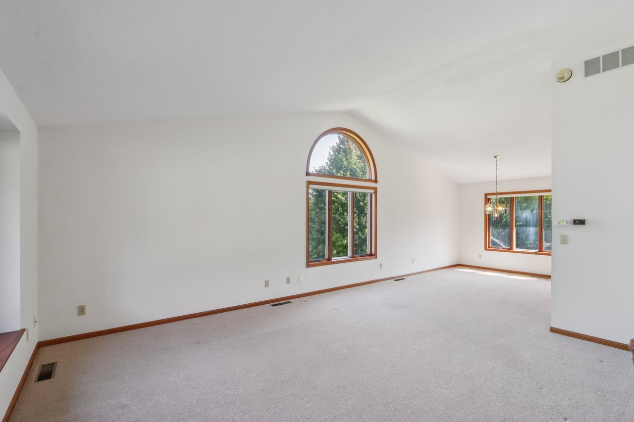 508 Saint Thomas Ct