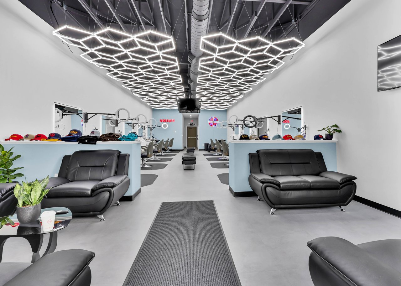 RD Flow Barbershop- Burle Way