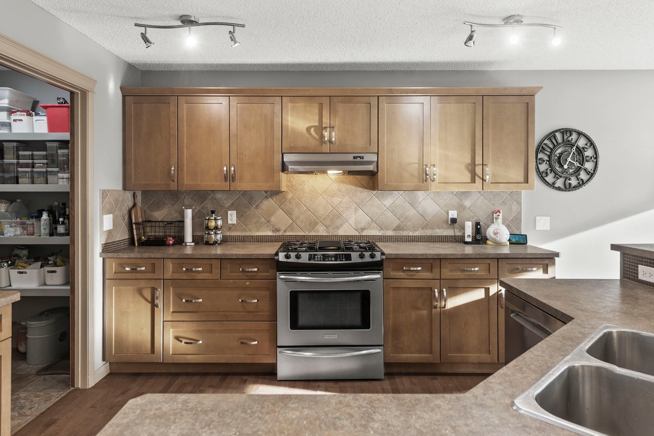 25 Tuscany Summit Terrace NW