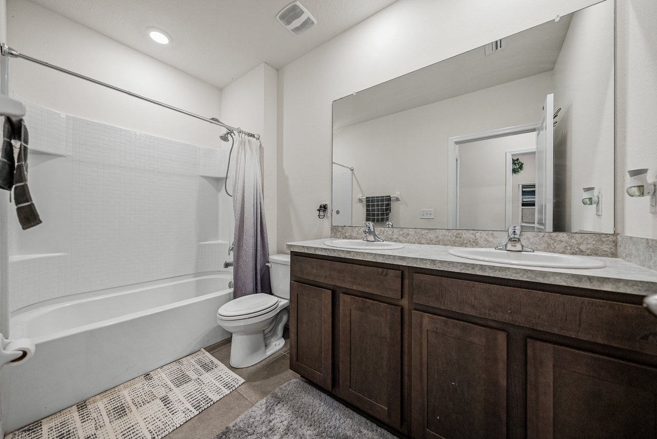 10951 PENNY GALE LOOP