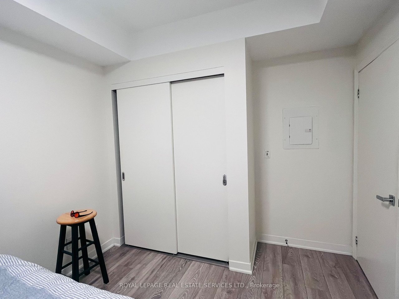 21 Widmer St 1610