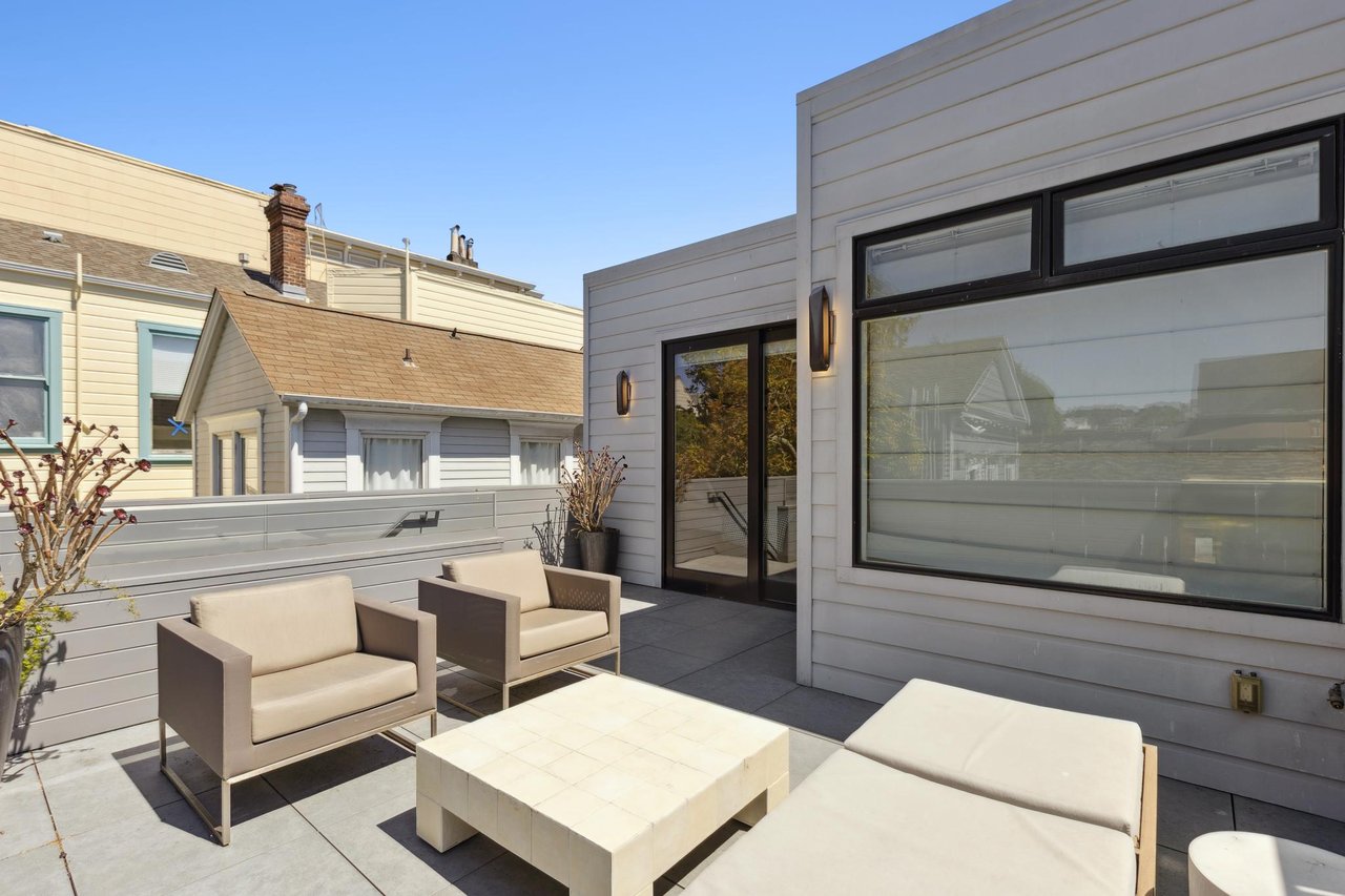 1827 Scott Street