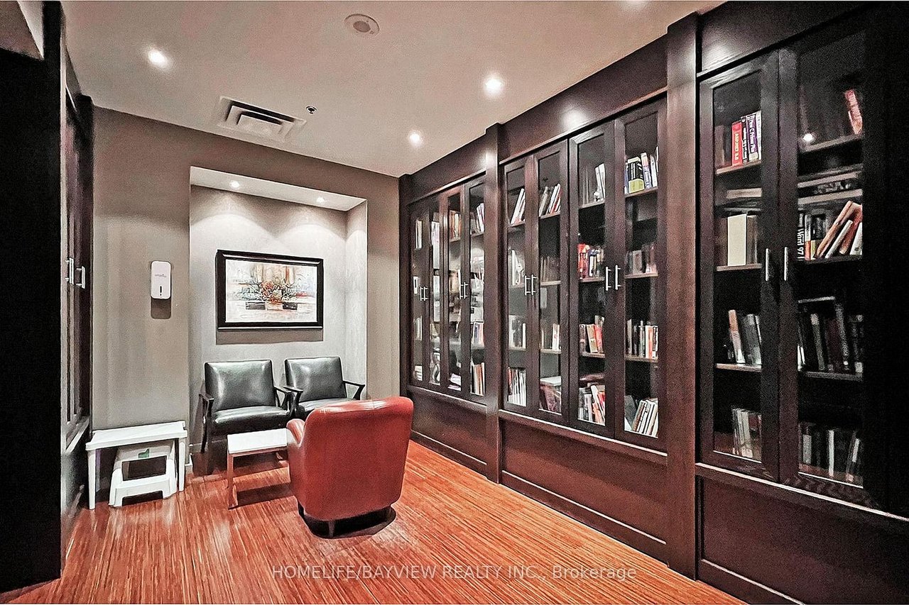 Prestigious Corner Penthouse