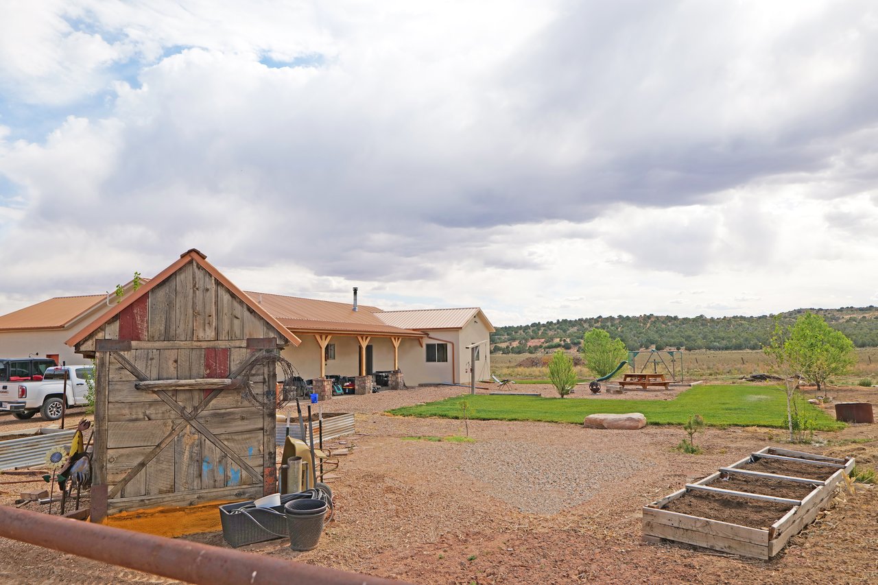 7395 N Johnson Canyon