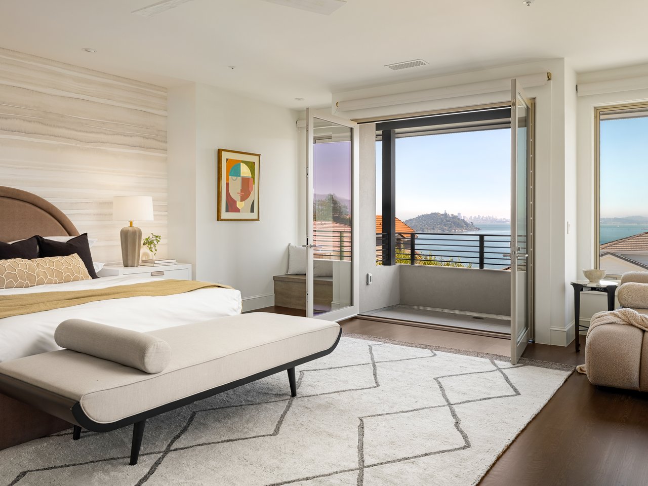 Architectural Modernism, Bay Views, and Exceptional Outdoor Living