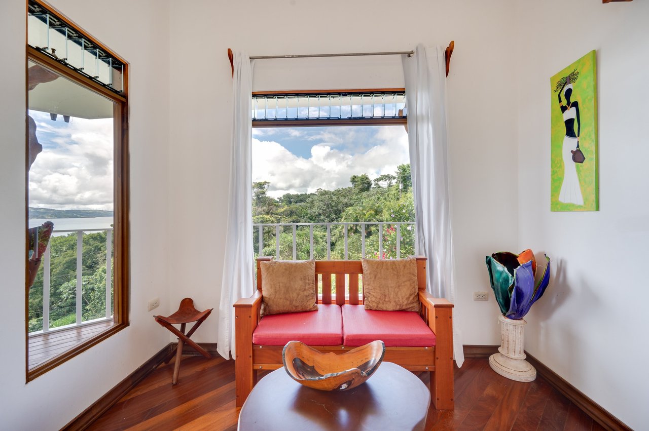 Casa Blanca | Multi-Villa Estate with Lake Views - Nuevo Arenal