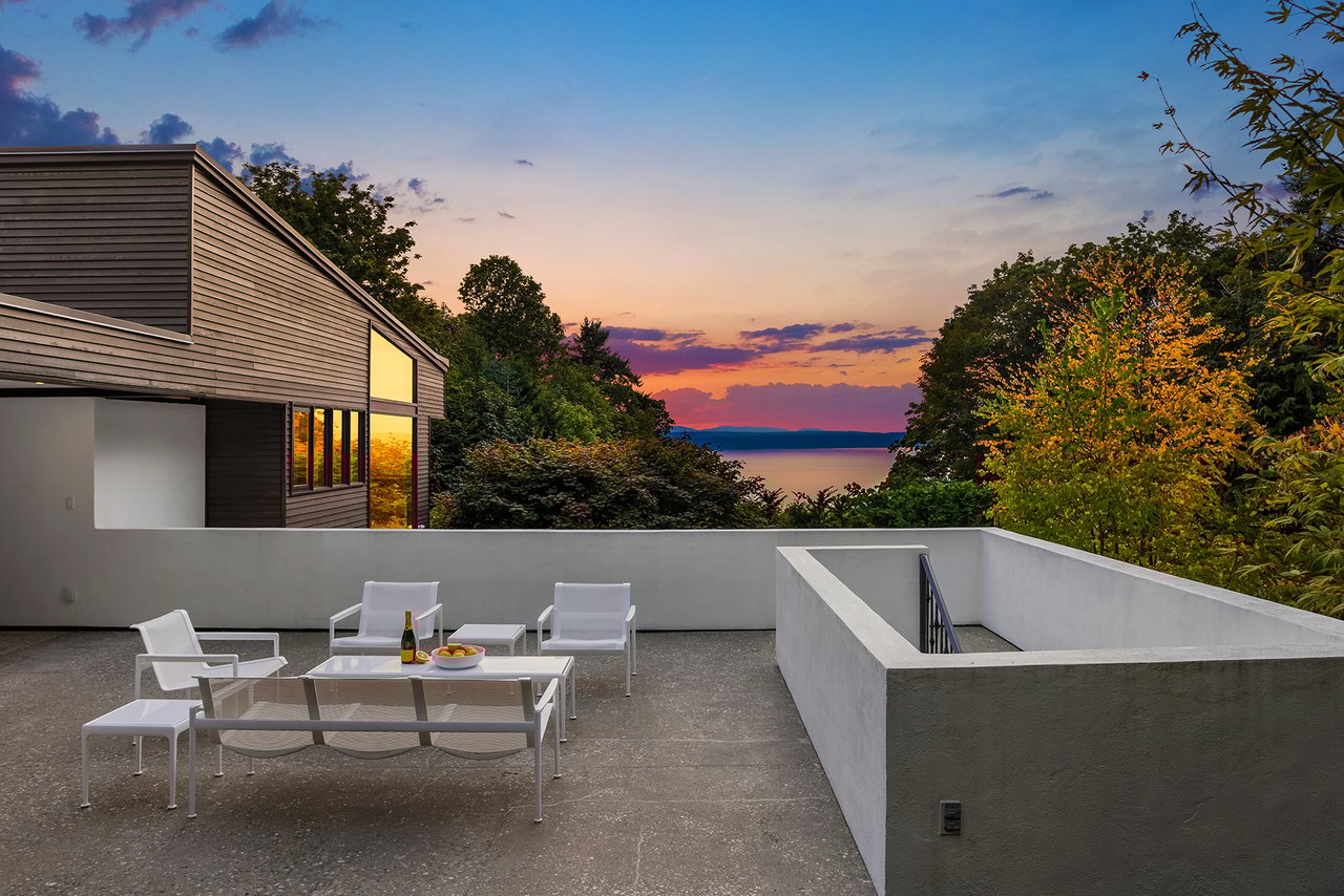 4343 W McLaren Street