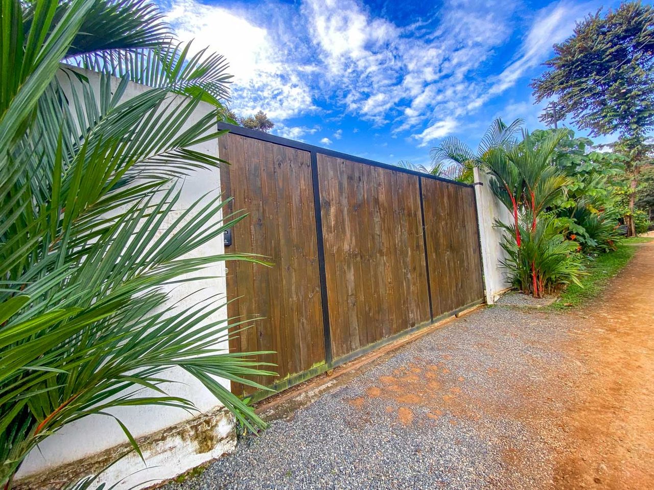 Tropical 4-Bedroom Home for Sale in Uvita | Pool & Airbnb Income