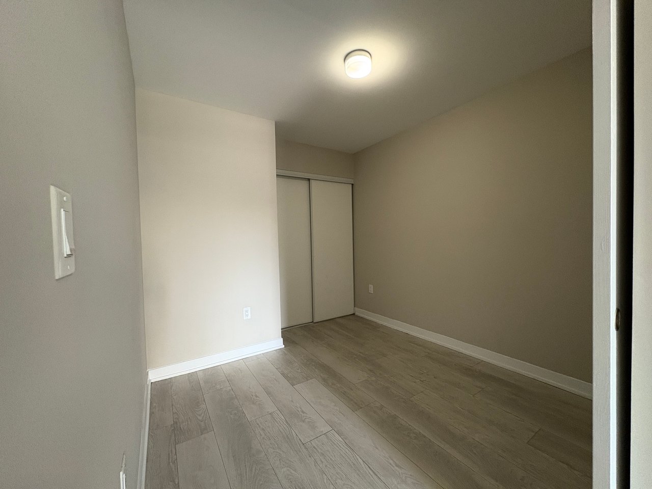 3401 Ridgeway Drive Unit: 307