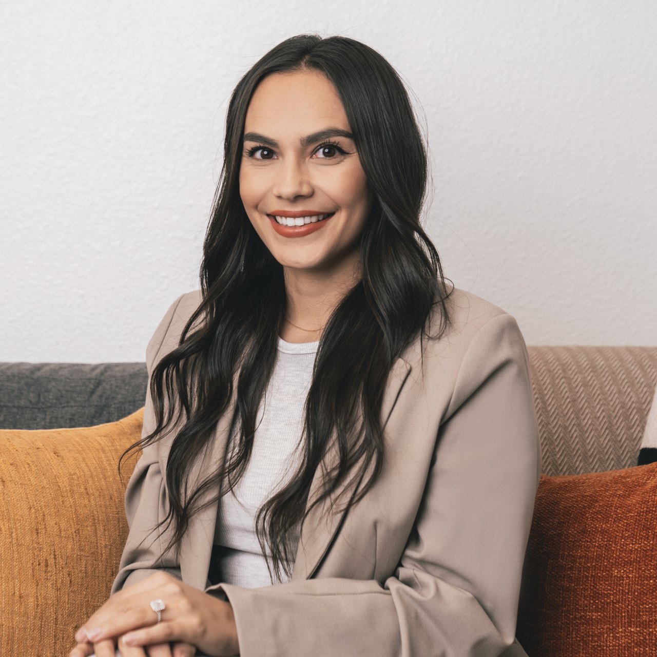 Alyssa Alvarez Walnut Creek, CA Real Estate Agent Headshot