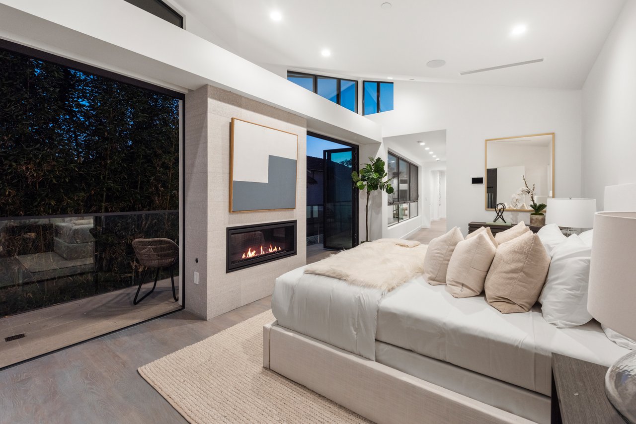 218 Alta Ave