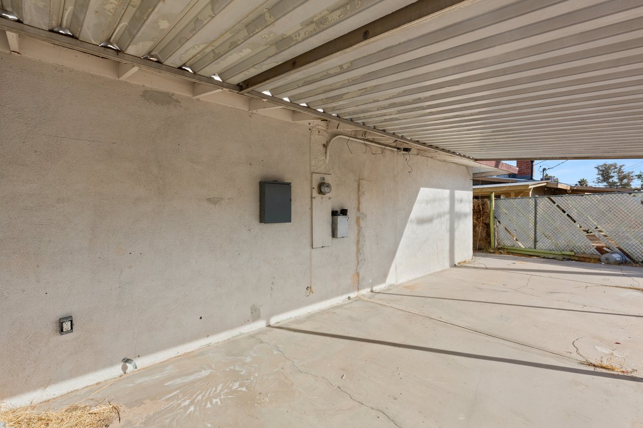 851 Toni Avenue