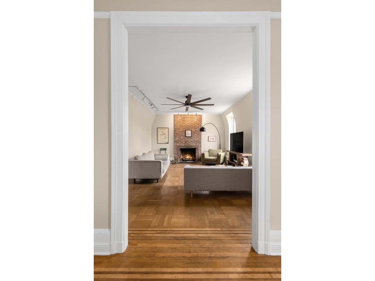 34-48 81st St, 52, Jackson Heights