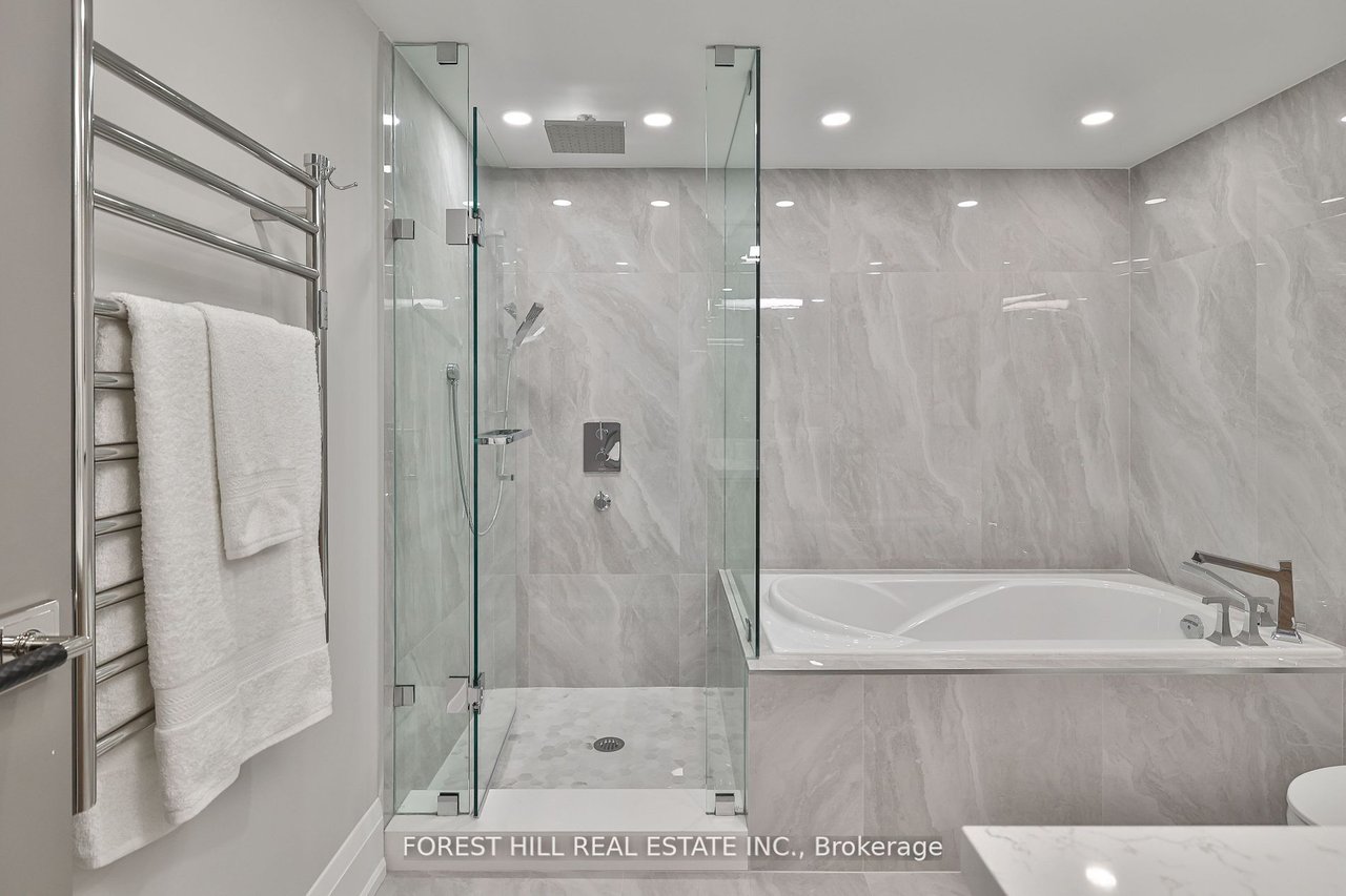 LOWER PENTHOUSE IN THE FINANCIAL DISTRICT