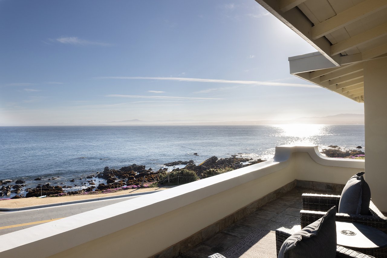 Pacific Grove Estate on Ocean View