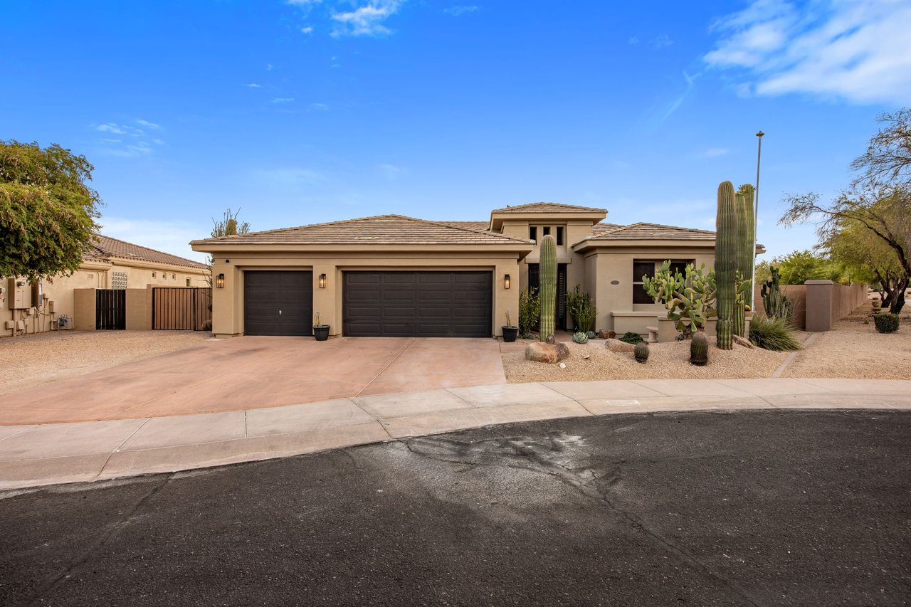 22936 N 39th Place