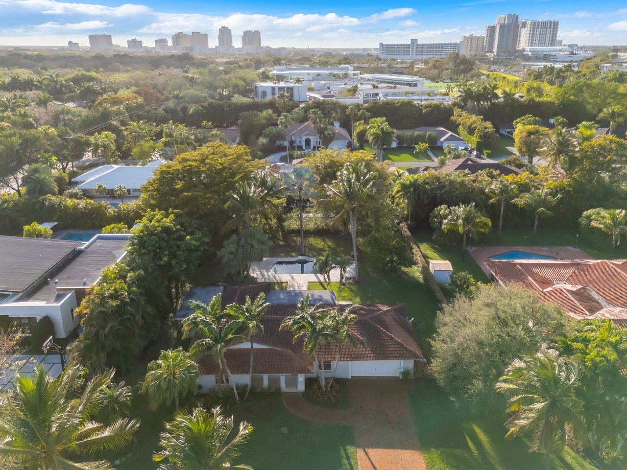 New Rental Opportunity in North Pinecrest