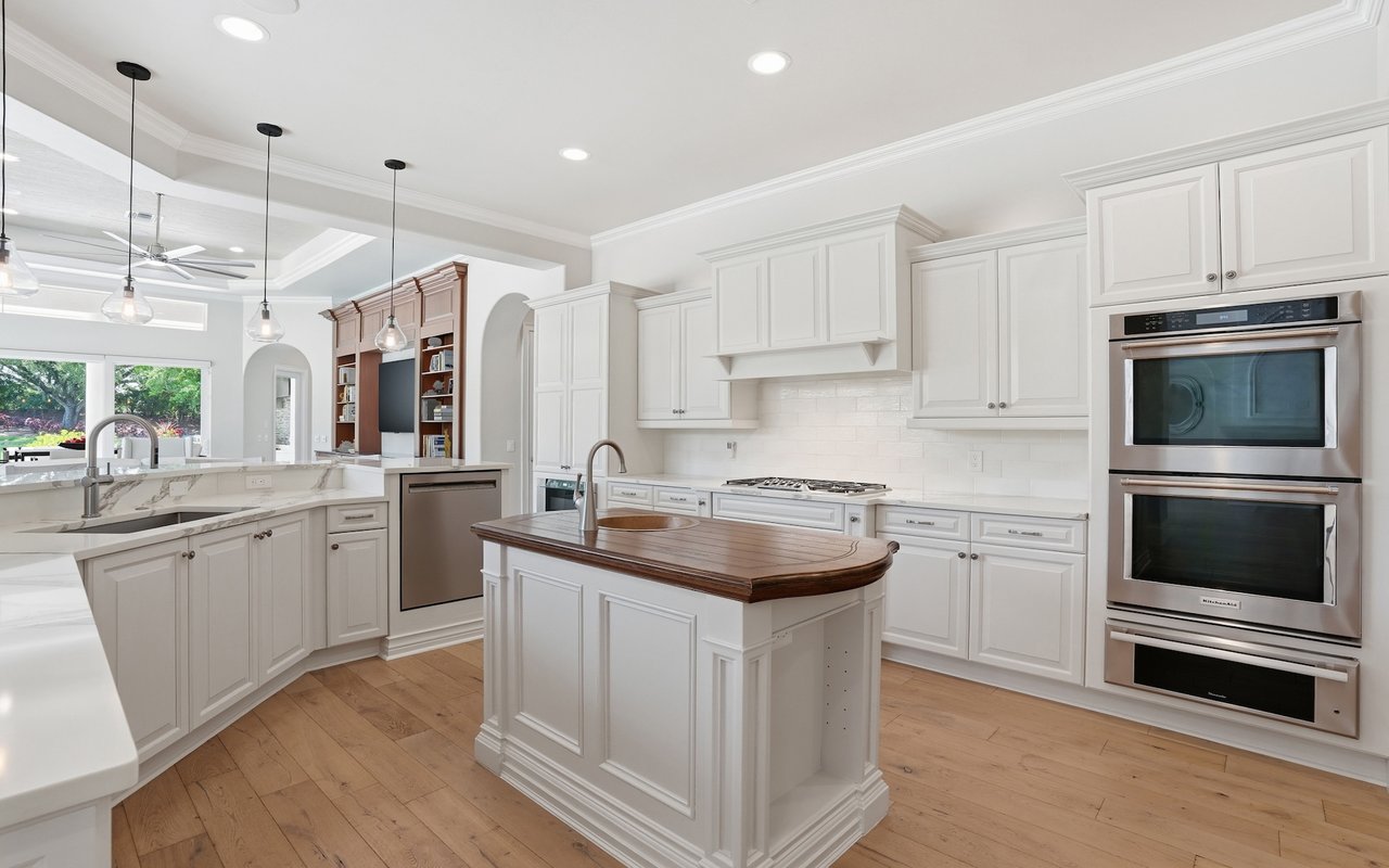 9340 Vittoria Ct
