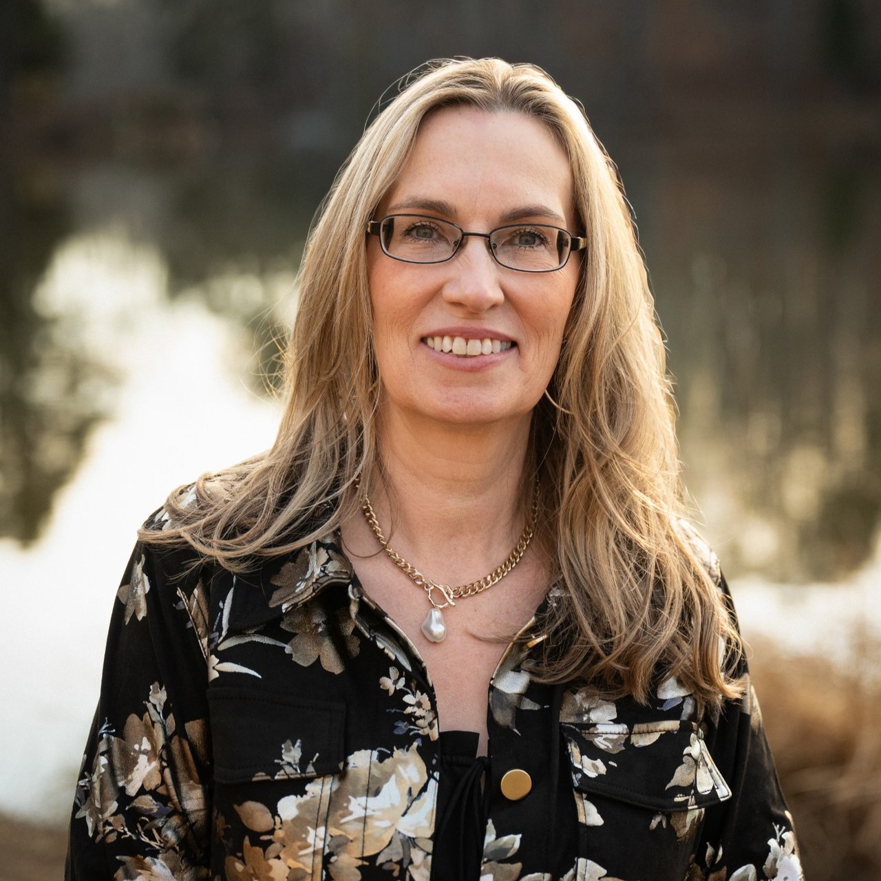 Katherine Sullivan Clifton Park, NY Real Estate Agent Headshot