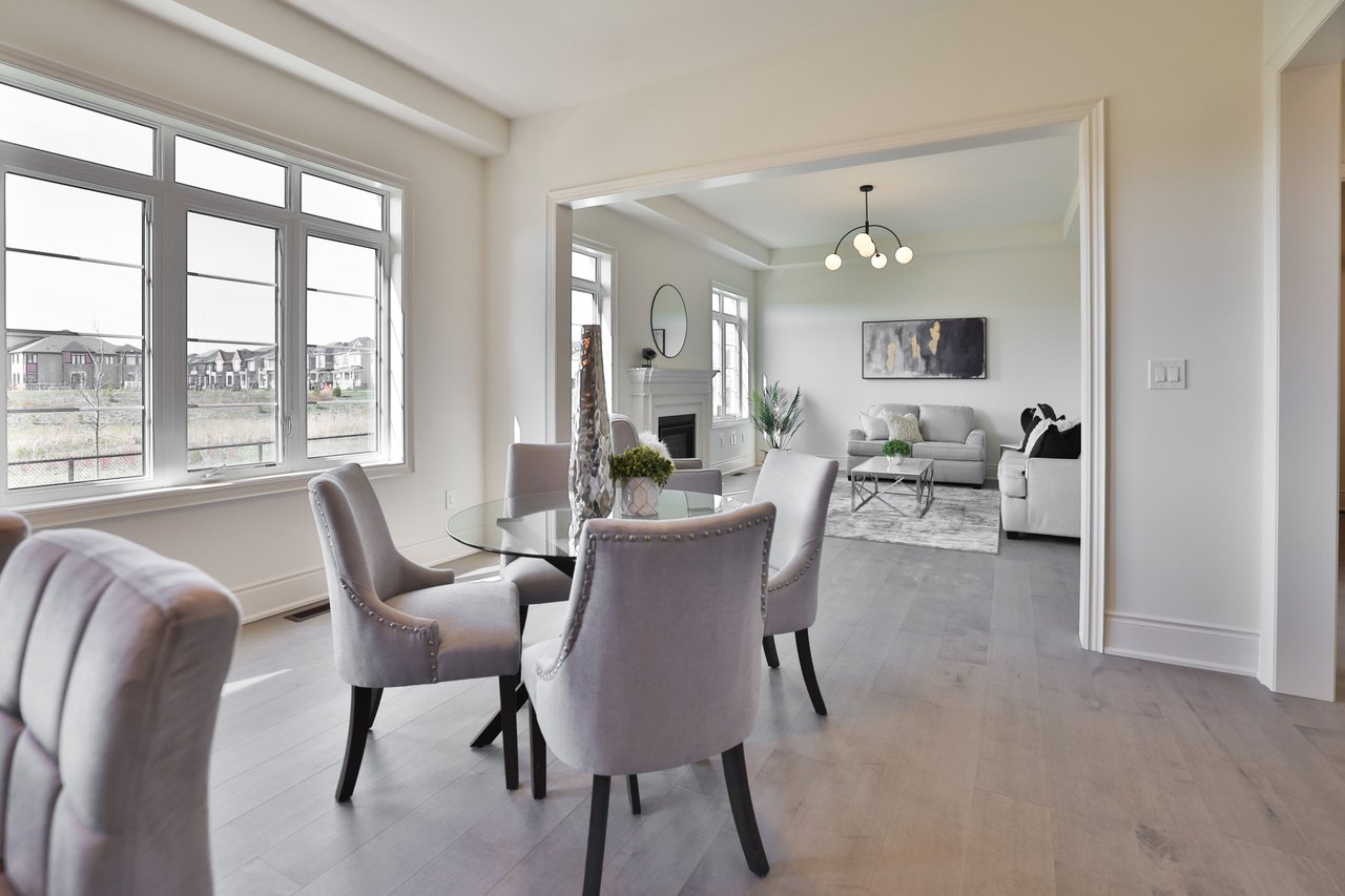 37 North Park Boulevard, Oakville