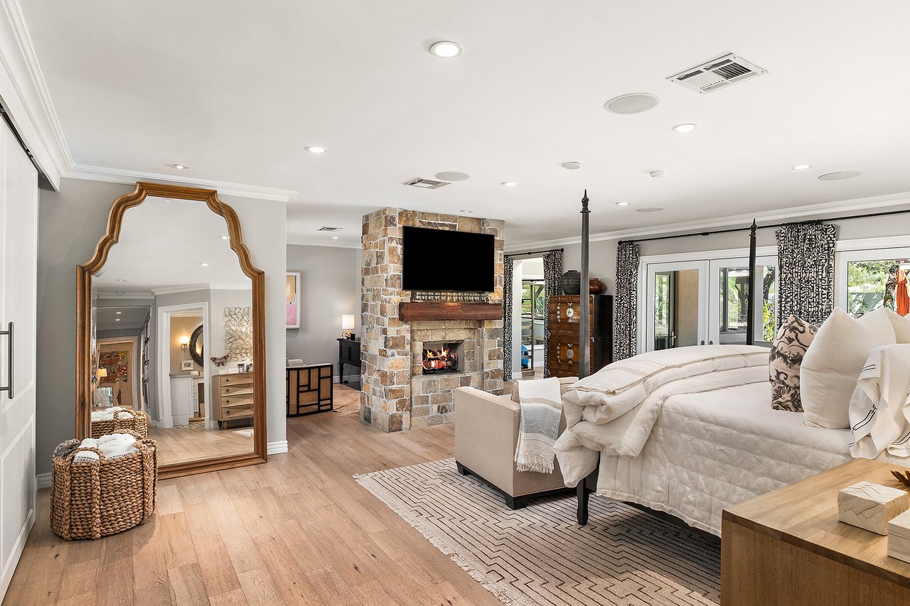 3508 E MARLETTE Avenue