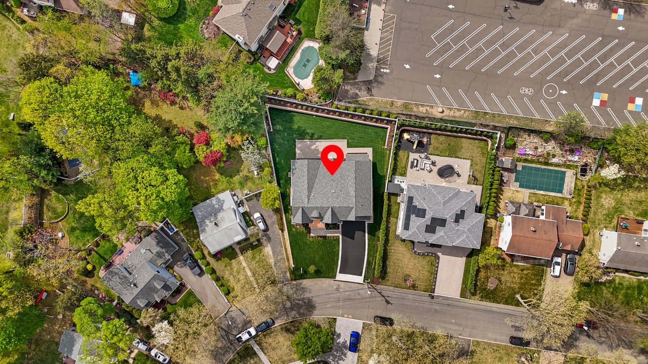 229 Bogert Pl