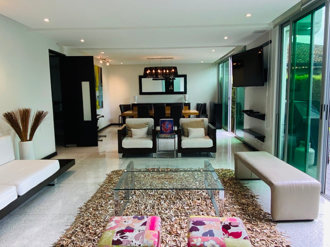 Minimalist Townhouse Garden View, Escazu, San Jose