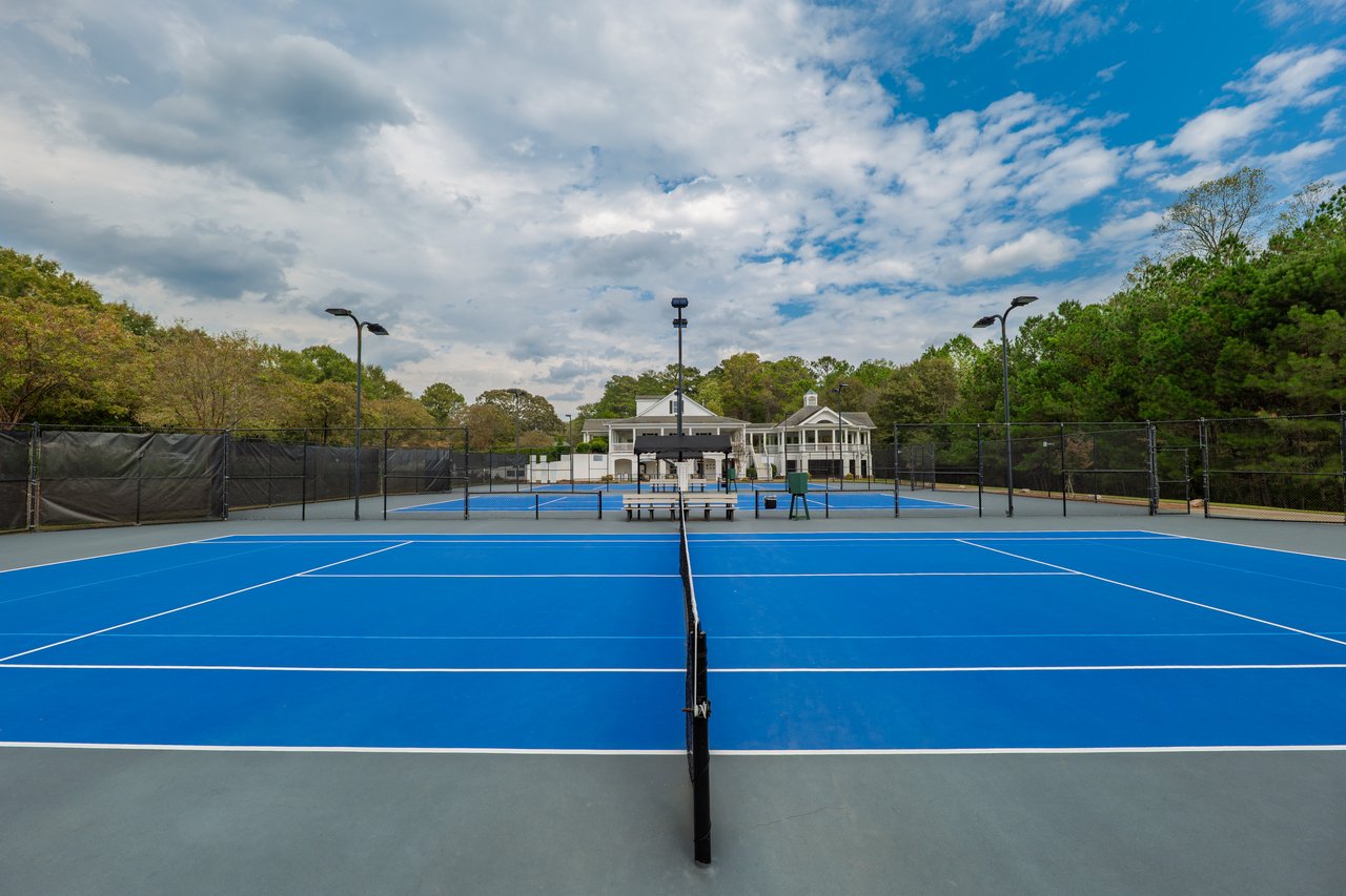 1425 Rolling Links Drive