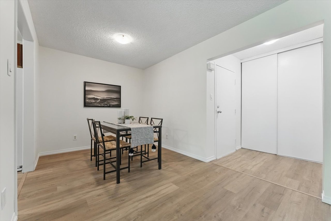 43-2701 Aquitaine Ave 