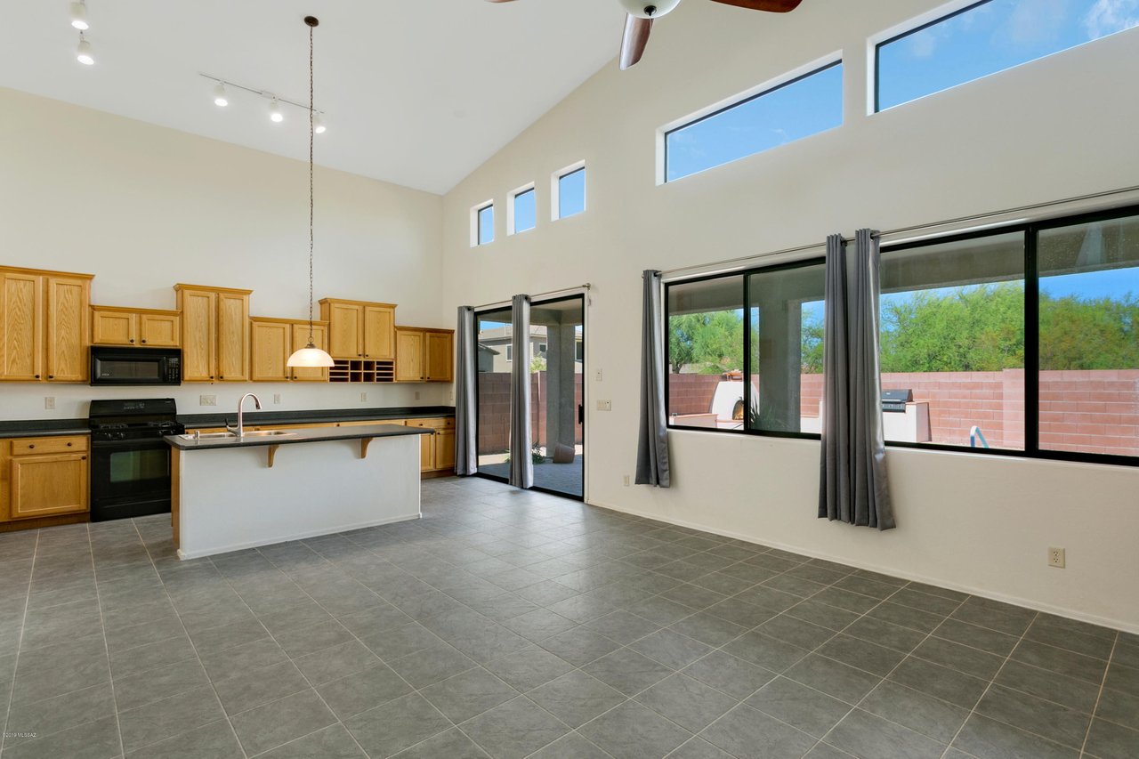 7502 W Crimson Ridge Dr