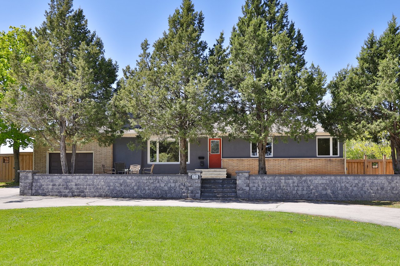 425 Plains Road W, Burlington