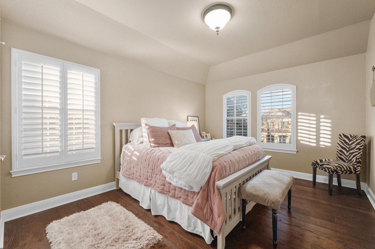 11208 Woodland Hills Trl