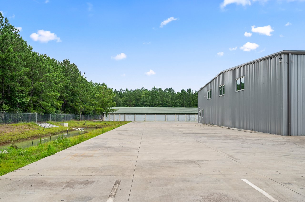 4,800 SF Flex/Warehouse – Hwy 17A, Moncks Corner