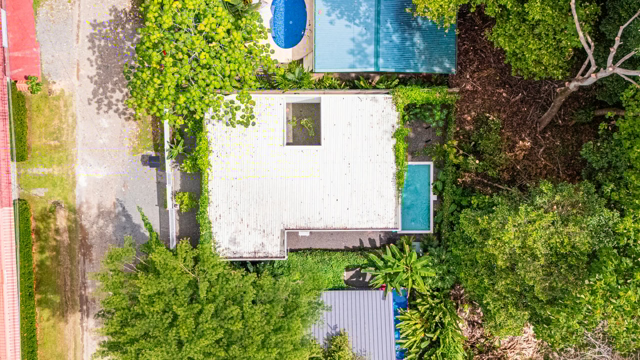 Modern Elegance Meets Tropical Lifestyle in Uvita