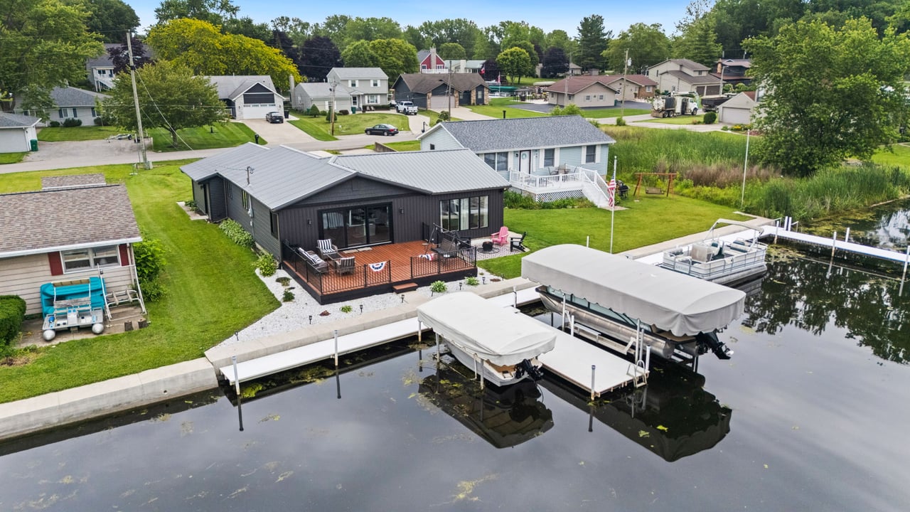 The Cavender Team Has Multiple Listings Across Kosciusko County