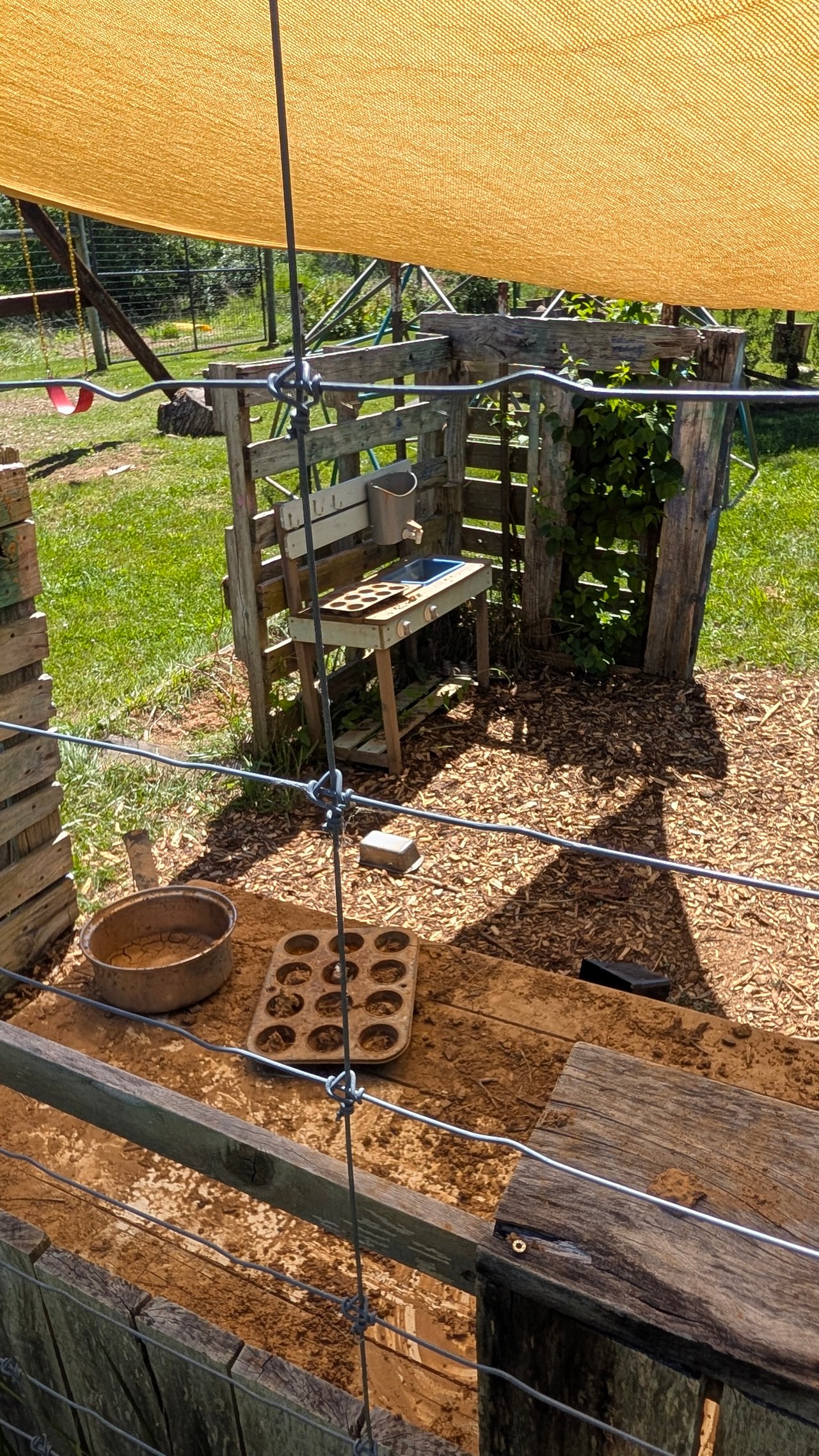 Potomac Vegetable Farms, The Purcellville Stand