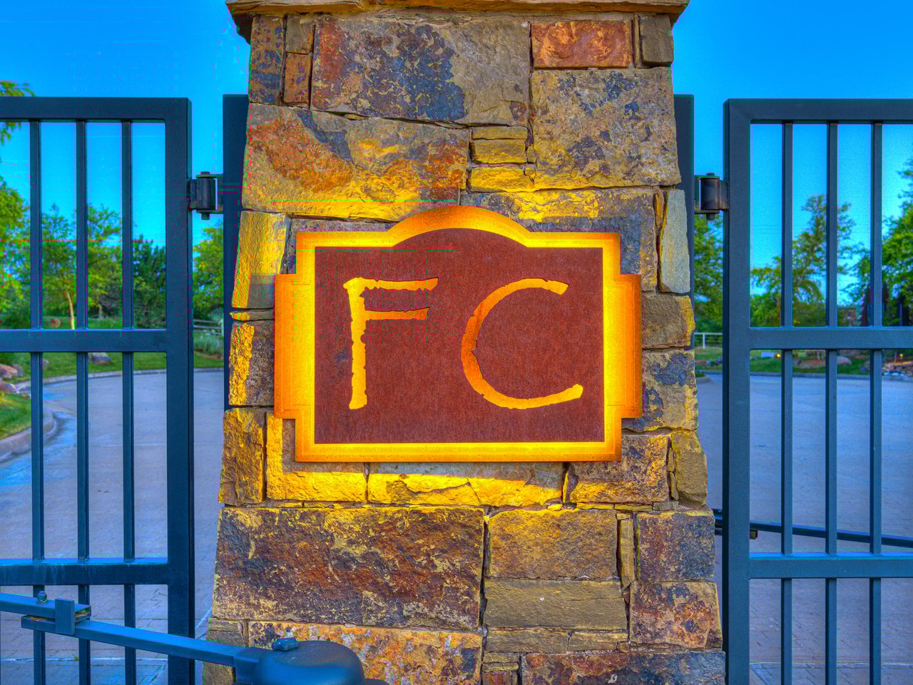 Forest Creek Estates in Edmond Oklahoma - Build Your New Luxury Home in this Sought After Gated Addition - Wyatt Poindexter - The Agency