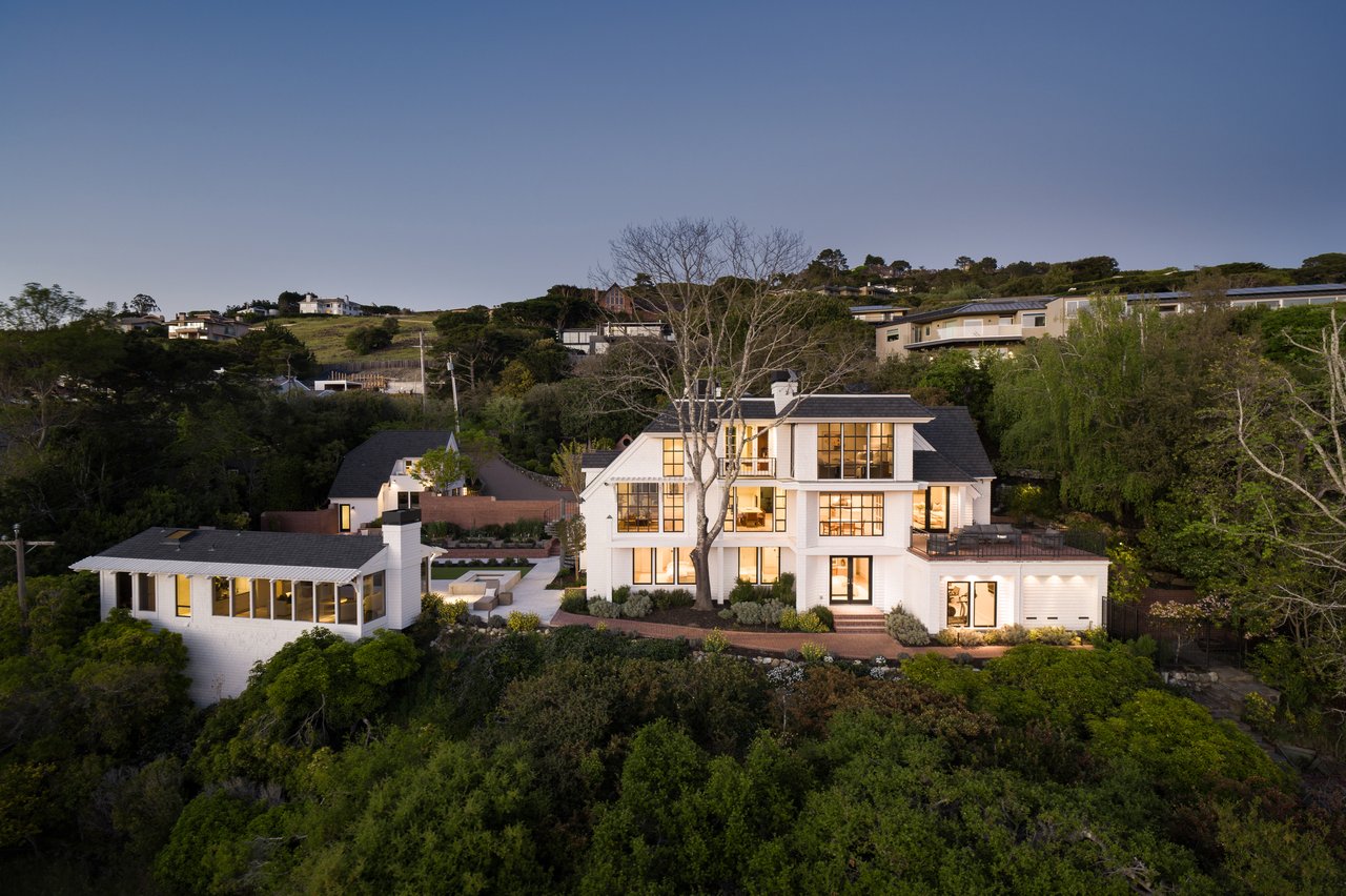 The Extraordinary Round Hill Estate